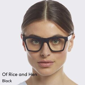 The Book Club Of Rice & Hen Unisex Sunglasses Like New | Black